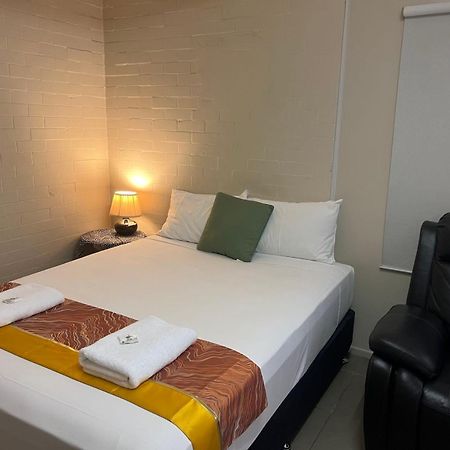 Kalua Motel Bundaberg Esterno foto